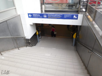 レンヌ駅のメトロ入口