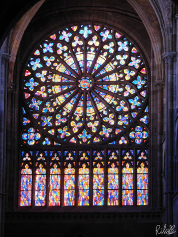 サン・ヴァンサン大聖堂のステンドグラス